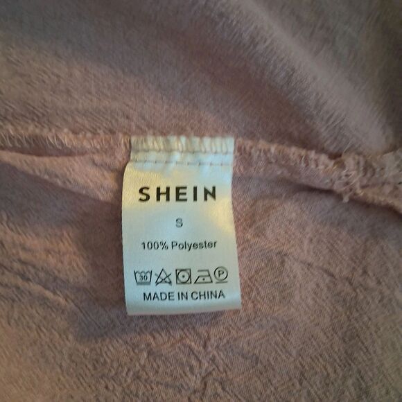 Vintage cottagecore Top, Size Over Sized Small,Rose, Single Pocket, Button Up - Picture 4 of 4